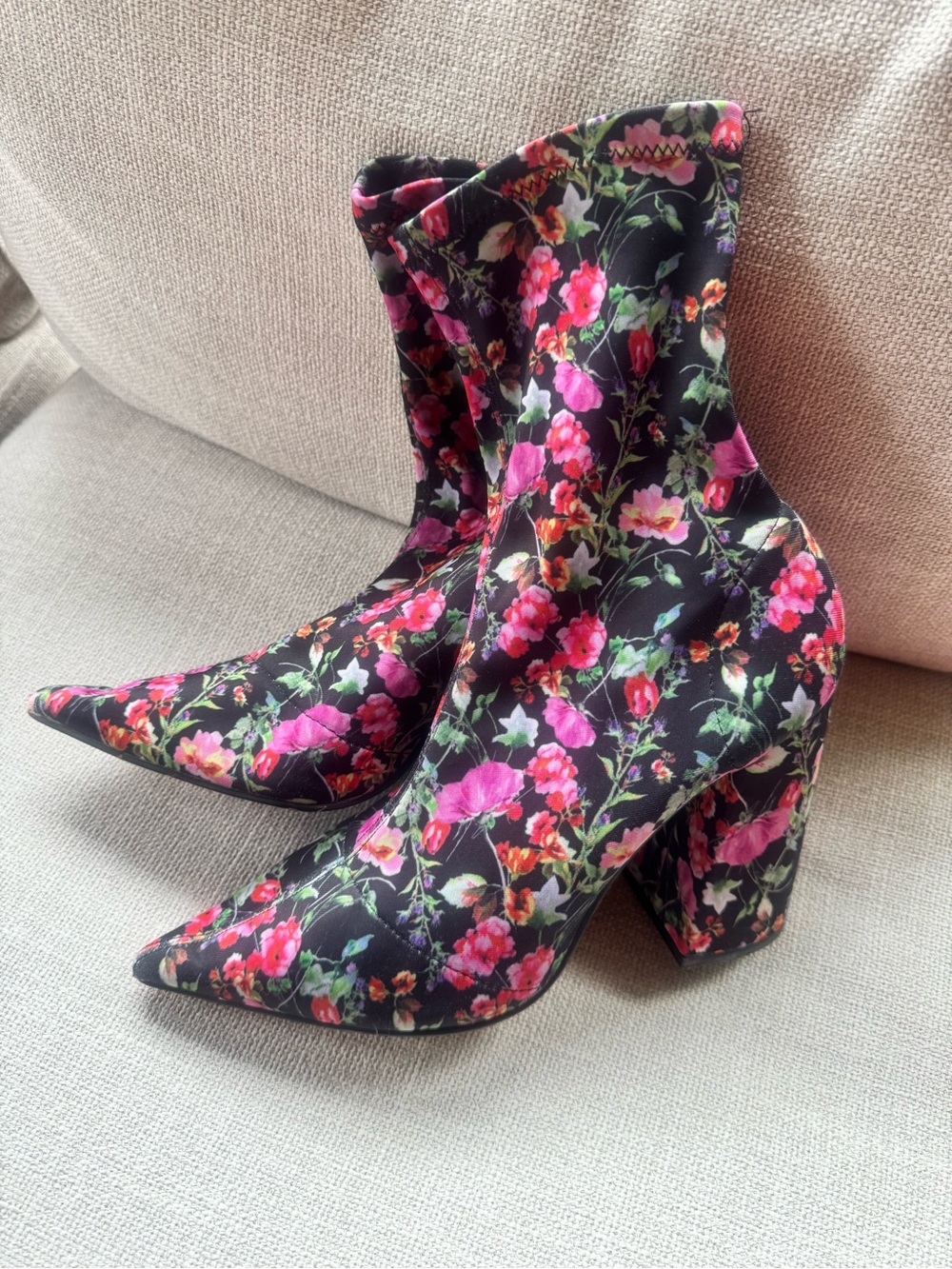 Steve Madden Black Floral Pointed Ankle Boots